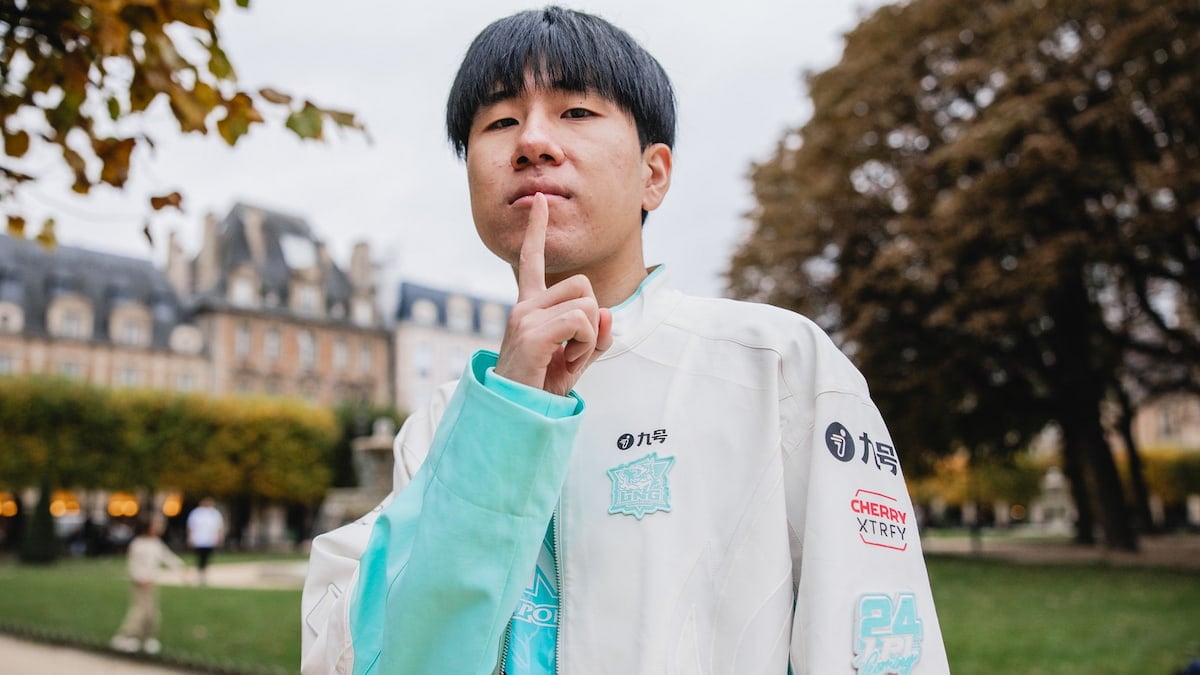 GALA of LNG Esports at the League of Legends World Championship 2024 Quarterfinals Stage Broadcast on October 16, 2024 in Paris.